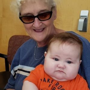 Meet your Posher, Melissa